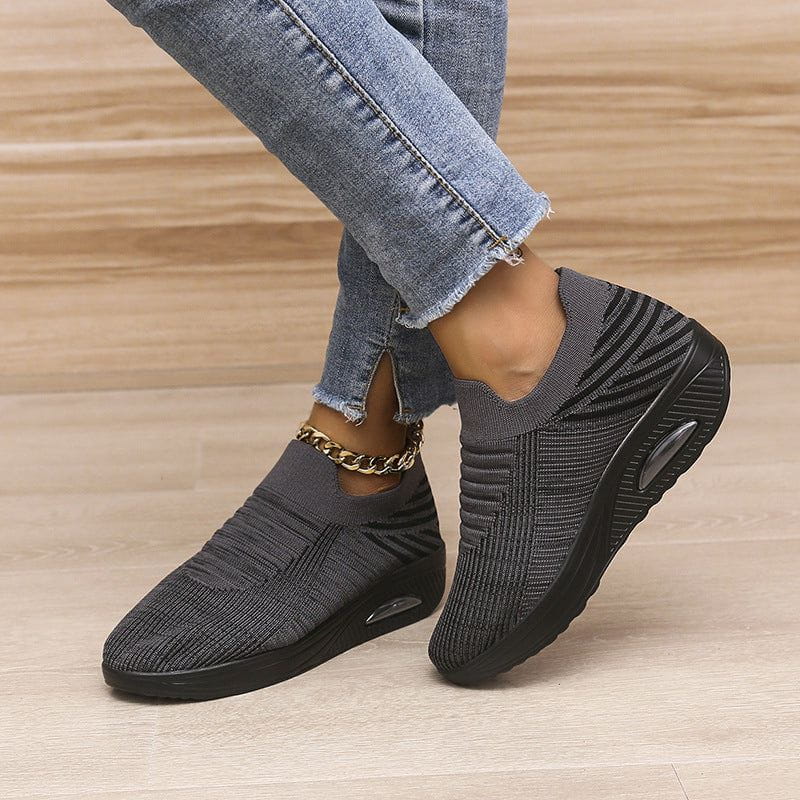 Cheky - New Stripe Design Mesh Shoes Fashion Slip On Air Cushion Shoes Breathable Round-toe Flats Women